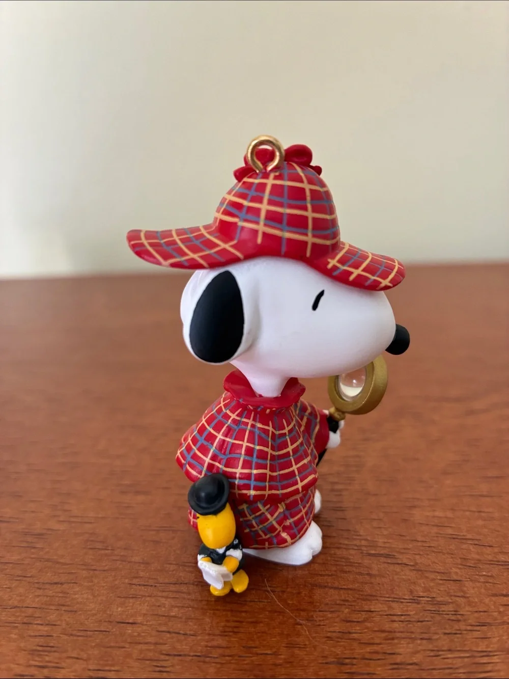 2000 Hallmark Keepsake Peanuts 'The Detective' Snoopy Christmas Tree Ornament